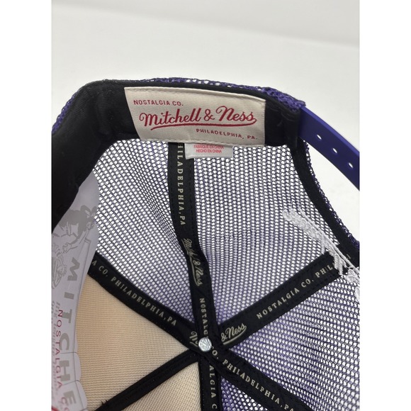 Mitchell & Ness Lakers Trucker Hat Snapback Purple Cream NBA Adjustable Cap - Picture 5 of 6